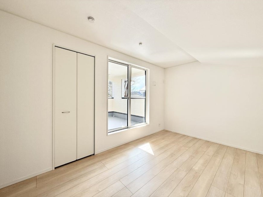 ���̑����� �������D��ŉ��₩�Ȏ��Ԃ��������