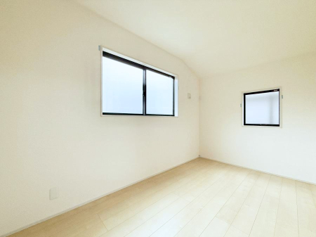 ���̑����� �������D��ŉ��₩�Ȏ��Ԃ��������