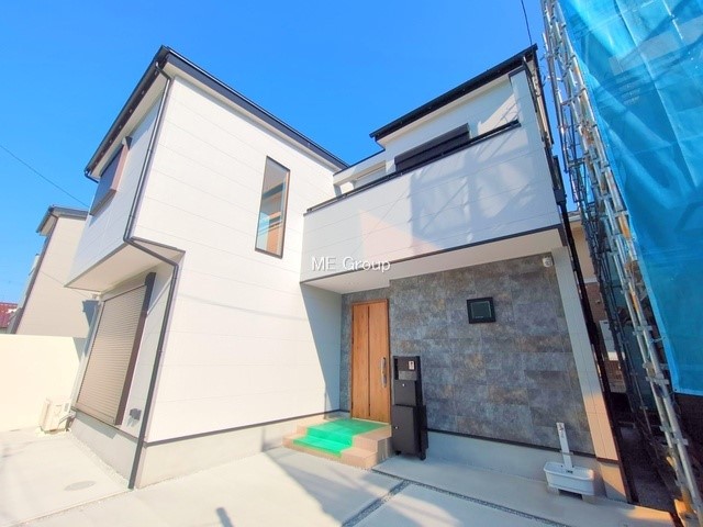 nOώʐ^ OρV炵n܂ꏊŁAƑJ[߂