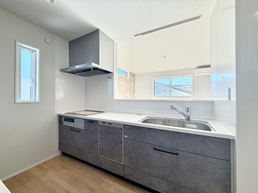 �L�b�`�� �������Ƒ��ƂȂ���A�R�~���j�P�[�V�����̏�