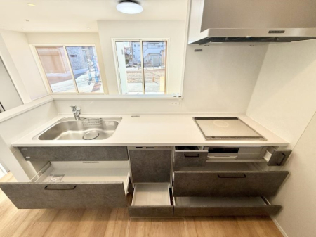 �L�b�`�� �������A�C�f�A�L����A�N���G�C�e�B�u�ȗ������