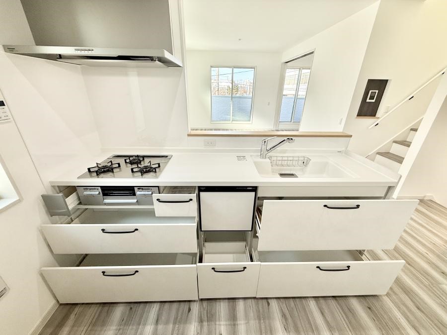 �L�b�`�� ����