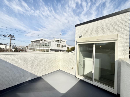 �o���R�j�[ ����