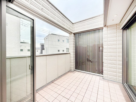 �o���R�j�[ ������ ���̃R�[�q�[���̐�����y���ށA�����̏ꏊ