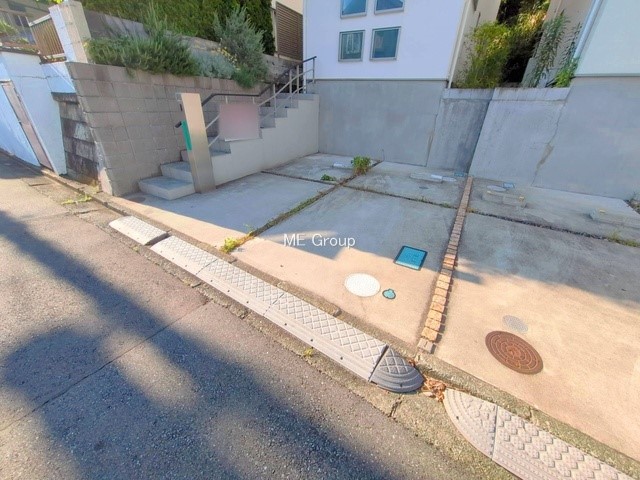  �O�ρ������̒��Ԃ����K��