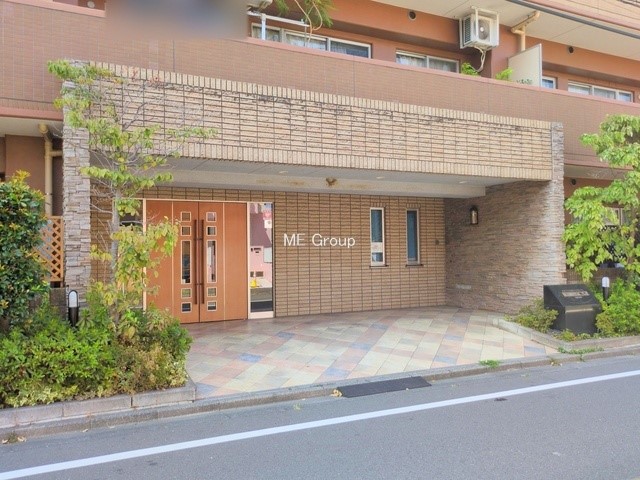 �G���g�����X �O�ρ��A�邽�тɈ��S����^���Ă����A���J�ɊǗ����ꂽ���L���