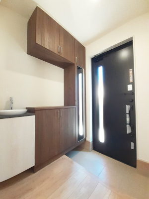 ���� ����