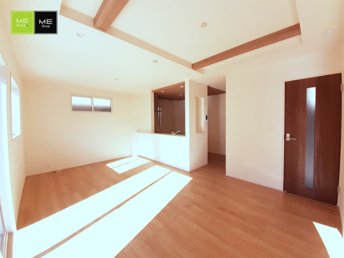 ���r���O ���������R�Ɖ�b�����܂��A�S�n�悢�ЂƂƂ�