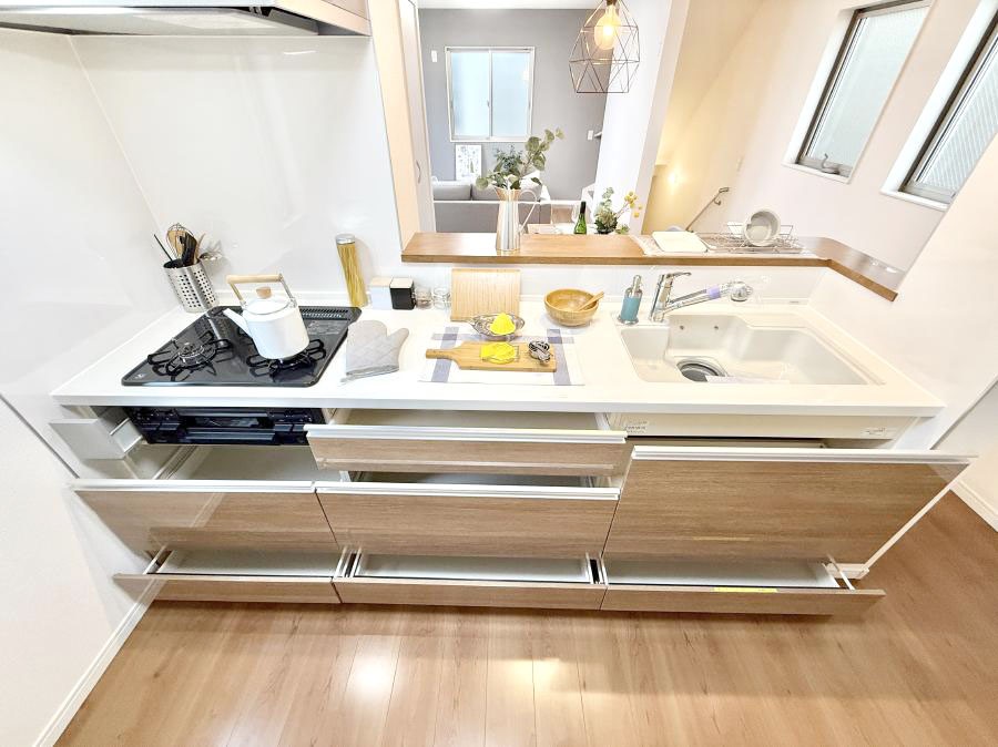 �L�b�`�� ���������������̖��@��������A���ʂȃL�b�`��