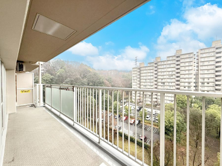 �o���R�j�[ ������ ��𒭂߂Ȃ���A�ق��ƈꑧ������ʂȋ��