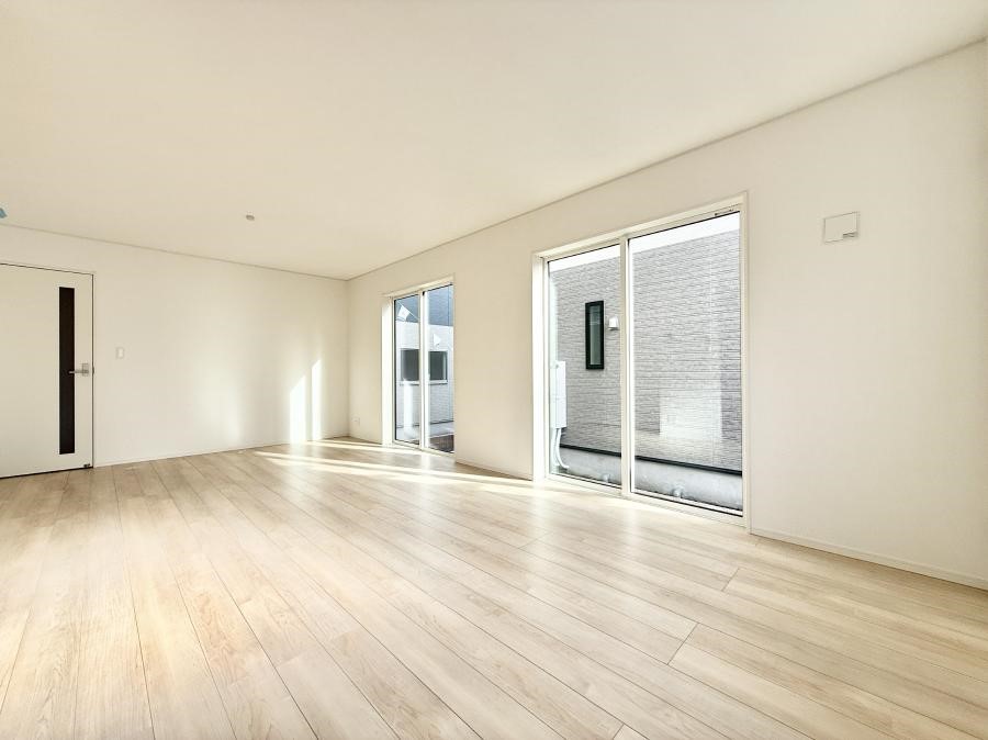 ���r���O �������V���v���������ґ�A��؂Ȑl�Ɖ߂����S���قǂ�����