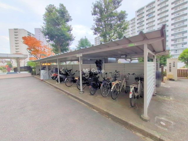 ���̑� �O�ρ�������Ɛ������ꂽ���֏�ŁA���]�Ԃ̕ۊǂ����S�ł�