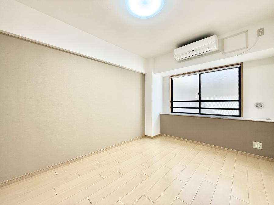 �q������ �������v���C�x�[�g��ԂƂ��ĐÂ��ŗ�������������񋟂��Ă���܂�