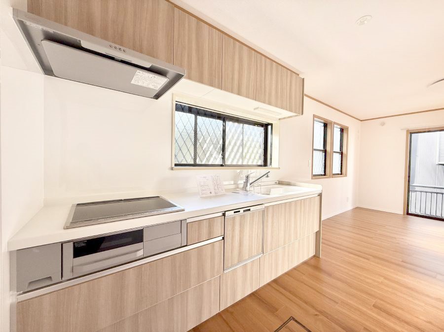 �L�b�`�� �������V���v���Ŕ������S�n�悢���Ԃ𐶂ރL�b�`�����