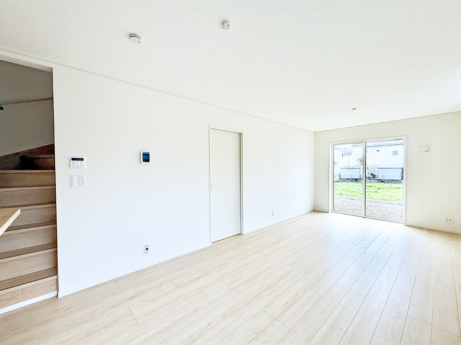 ���r���O ���������ƕ���������A�����b�N�X�ł�����