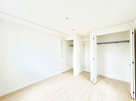 ���̑����� �������D��ŉ��₩�Ȏ��Ԃ��������