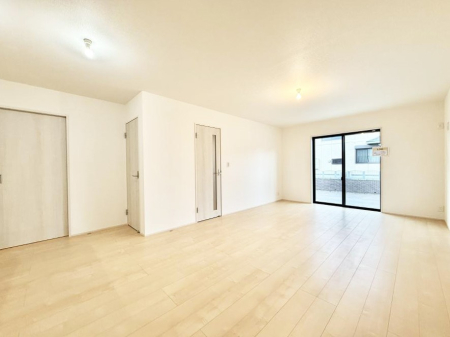 ���r���O ���������R�Ɖ�b�����܂��A�S�n�悢�ЂƂƂ�