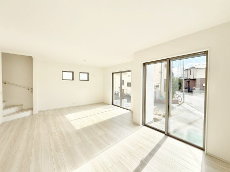 ���r���O ���������C�ɓ���̏ꏊ�ŁA�̂�т�Ƃ������Ԃ�