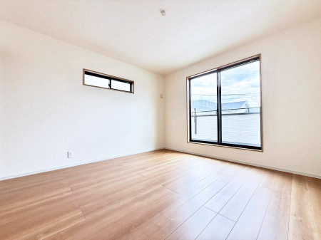 �q������ �������v���C�x�[�g��ԂƂ��ĐÂ��ŗ�������������񋟂��Ă���܂�