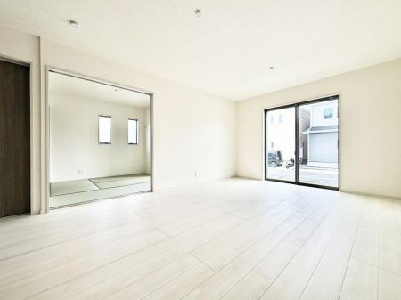 ���r���O �������V���v���������ґ�A��؂Ȑl�Ɖ߂����S���قǂ�����