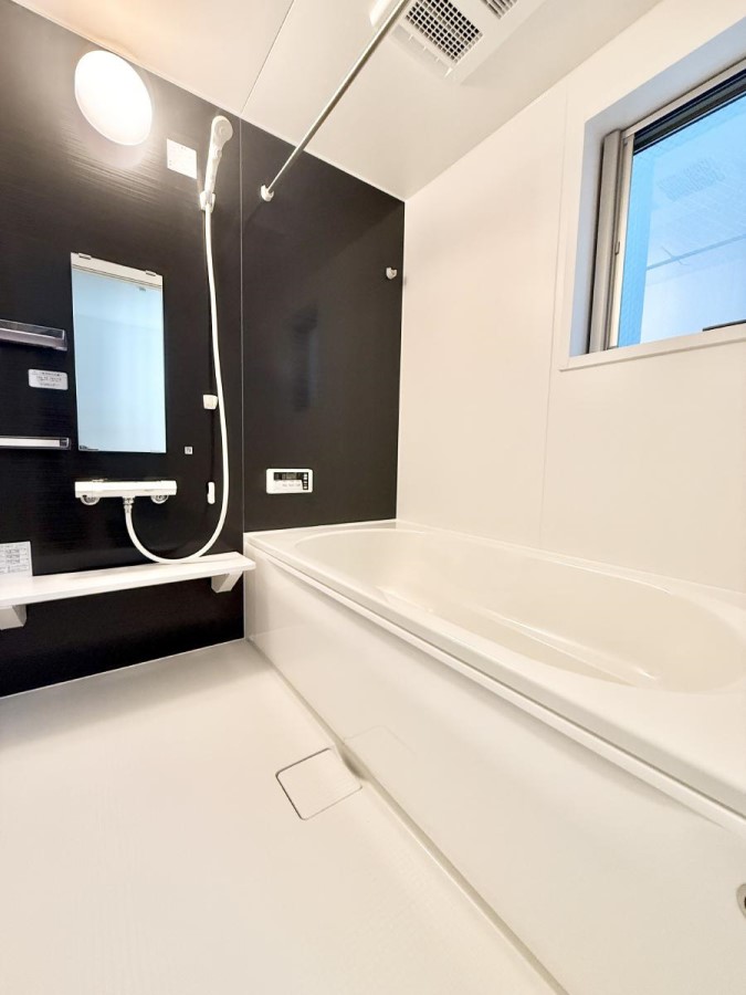 ���� ����������̔�������A�S����������Ԃł�