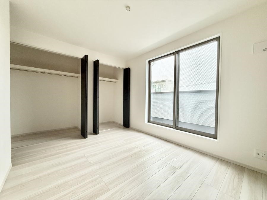 �Q�� ���������̔z�u��ʋC���̗ǂ��݌v�ŕ����̋�C�������炸�A��ɐV�N�ȋ�C������܂�