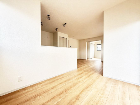 ���r���O ���������C�ɓ���̏ꏊ�ŁA�̂�т�Ƃ������Ԃ�