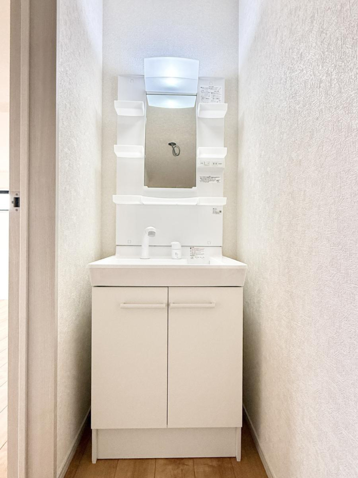 ���ʑ�E���ʏ� �������Z�J���h���ʂ���I�Ƒ��݂�Ȃ��g���₷���z�u�ł�