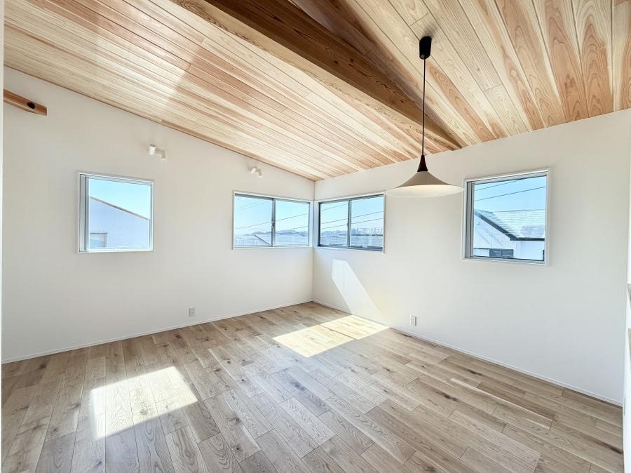 ���r���O ���������ƕ���������A�����b�N�X�ł�����