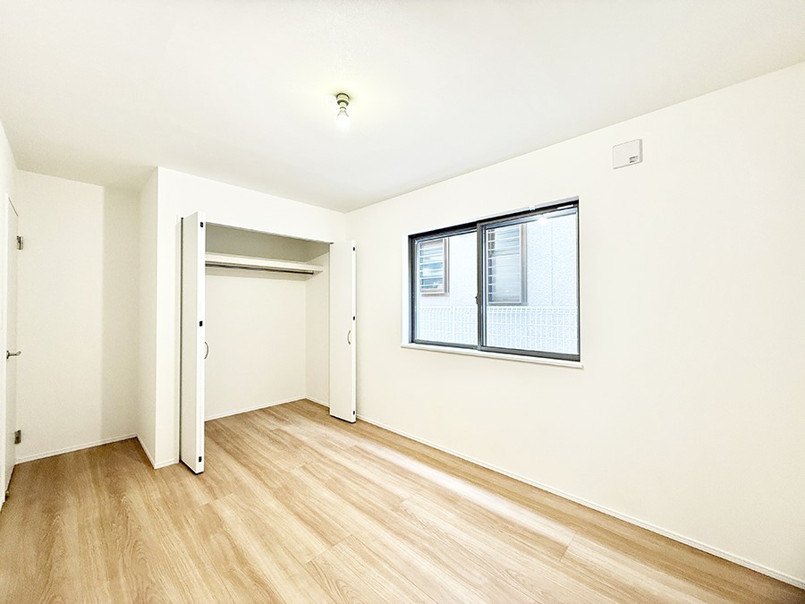 �Q�� ���������̔z�u��ʋC���̗ǂ��݌v�ŕ����̋�C�������炸�A��ɐV�N�ȋ�C������܂�