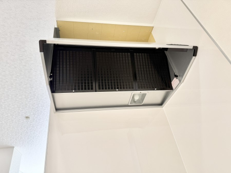 ���̑����� �ݔ����t�[�h�ɕ����Ă���ׁA���������C��ɗU������A�����I�ɔr�����ł��܂�