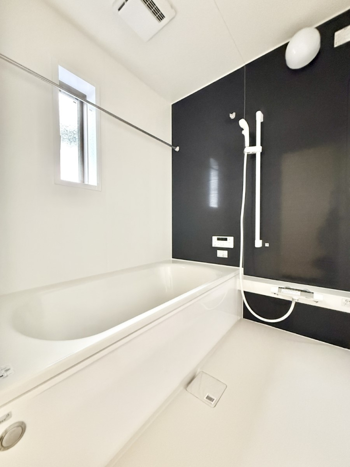 ���� �������������A������芰����o�X���[��