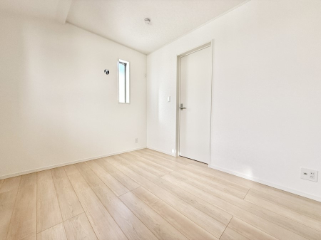 �Q�� ���������̔z�u��ʋC���̗ǂ��݌v�ŕ����̋�C�������炸�A��ɐV�N�ȋ�C������܂�