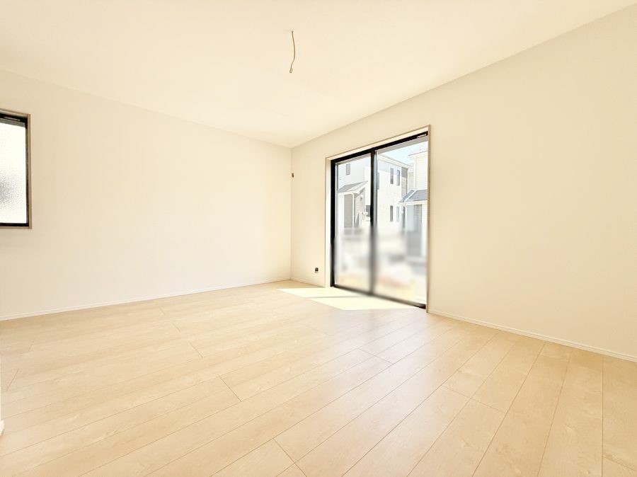 ���r���O ���������R�Ɖ�b�����܂��A�S�n�悢�ЂƂƂ�