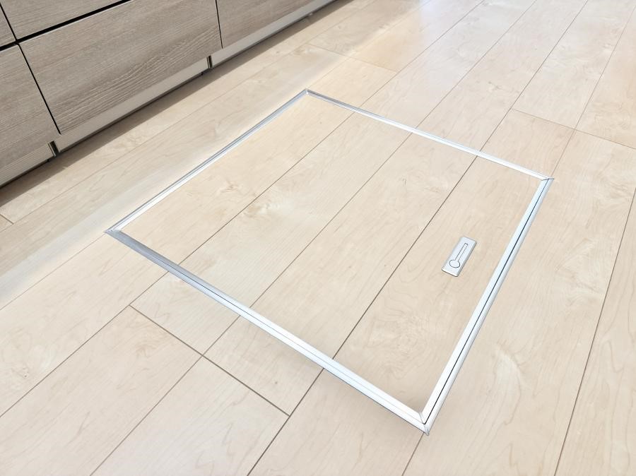 ���̑����� �ݔ����B�ꂽ���[�X�y�[�X�ŉƑS�̂��X�b�L��