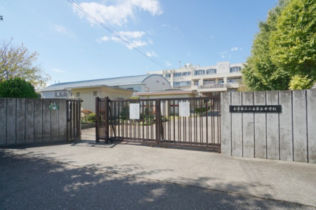 ���ӊ� ���w�Z 1500m �����s��������ܒ��w�Z