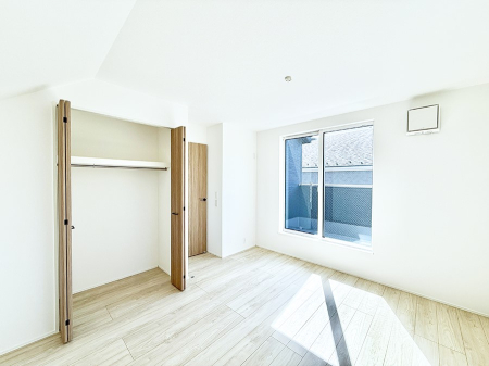 ���̑����� �������D��ŉ��₩�Ȏ��Ԃ��������