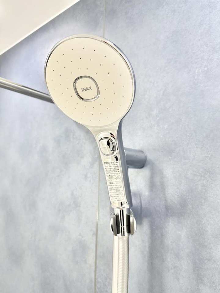 ���̑����� �ݔ����킴�킴�V�����[�����̃��o�[�܂Ŏ��L�΂��K�v���Ȃ��A�ȒP�Ɏ~���ł���