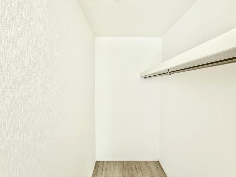 ���[ ����