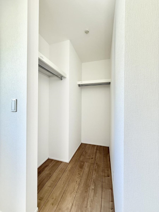 ���̑� ������WIC�t���ňߗނ��ו����܂Ƃ߂Ď��[�ł���֗��ȋ�Ԃł�