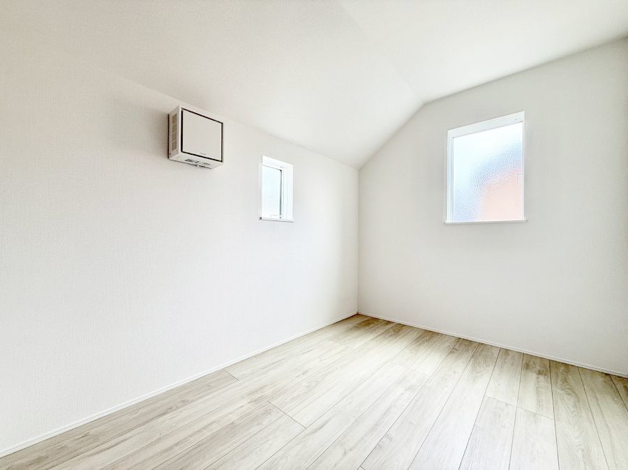 ���̑����� �������D��ŉ��₩�Ȏ��Ԃ��������