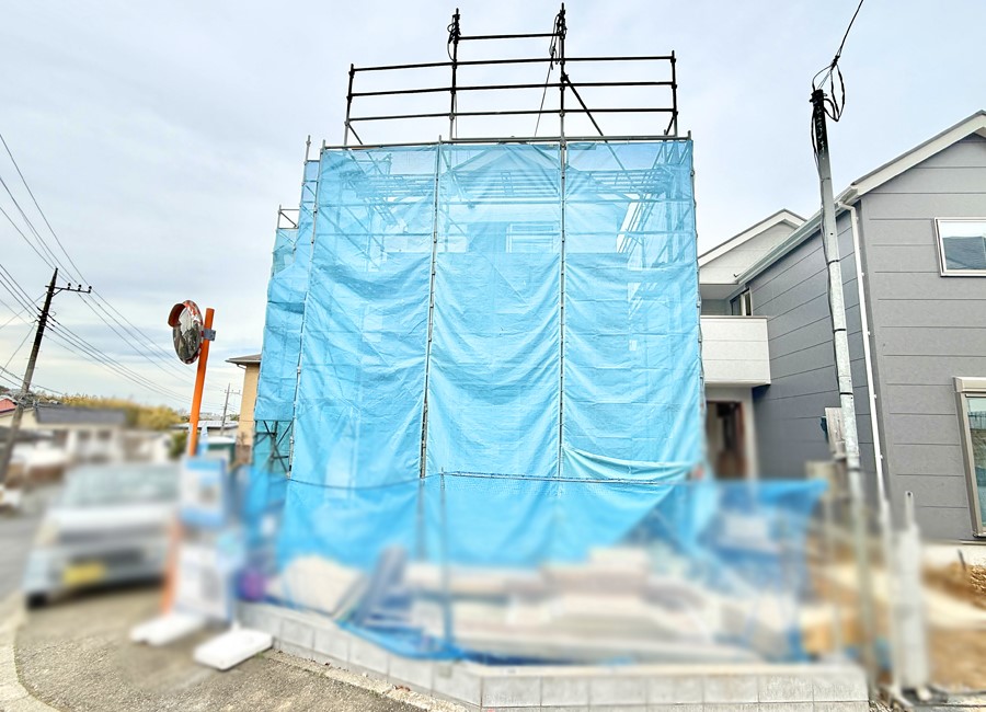 ���n�O�ώʐ^ �O�ρ��V������炵���n�܂�ꏊ�ŁA�Ƒ����J��[�߂�