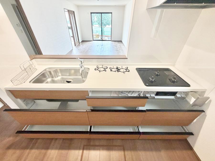 �L�b�`�� �����������������Ɗy�����Ȃ�A���K�ȃL�b�`�����