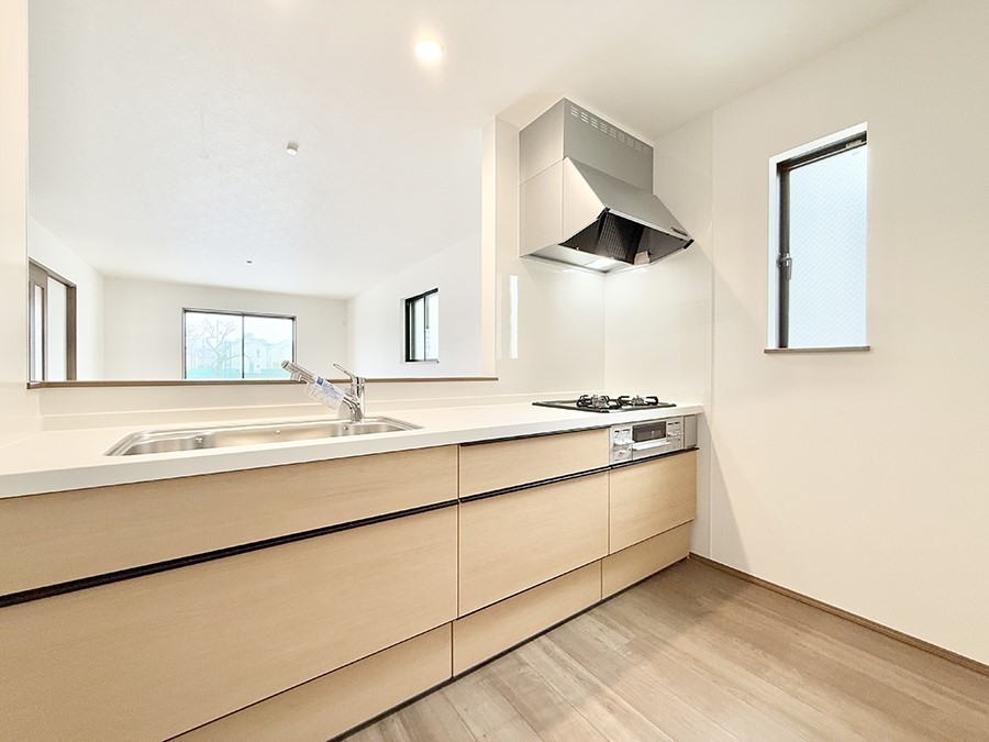 �L�b�`�� �������Ƒ��ƂȂ���A�R�~���j�P�[�V�����̏�