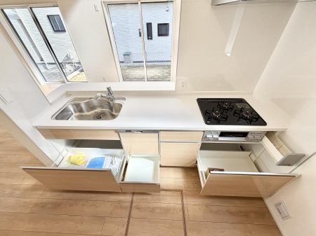 �L�b�`�� 1����  ���Ƒ����J��[�߂�A������̂���L�b�`��