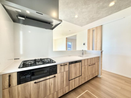 �L�b�`�� �������Ƒ����J��[�߂�A������̂���L�b�`��