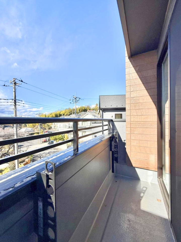 �o���R�j�[ ������ ���̃R�[�q�[���̐�����y���ށA�����̏ꏊ