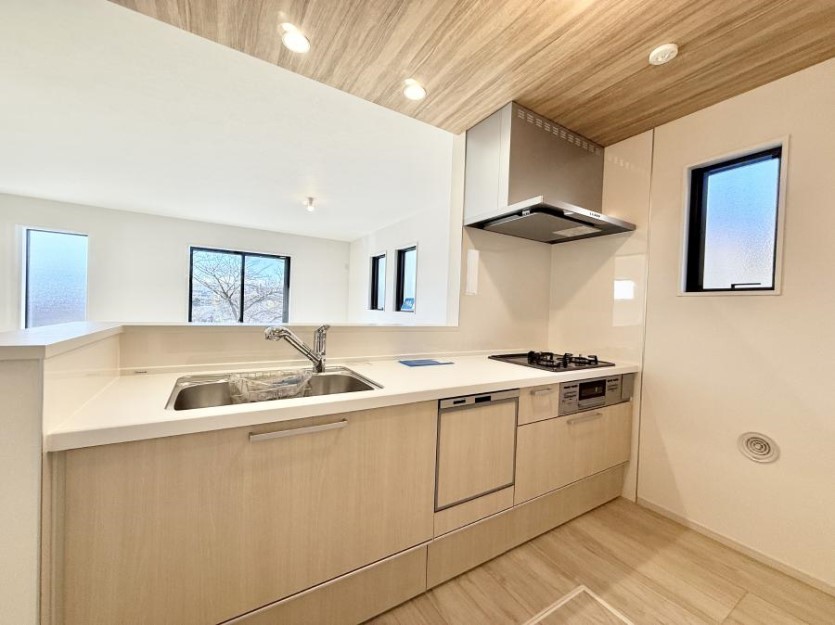 �L�b�`�� �������V���v���ŋ@�\�I�A�����g���₷���L�b�`��