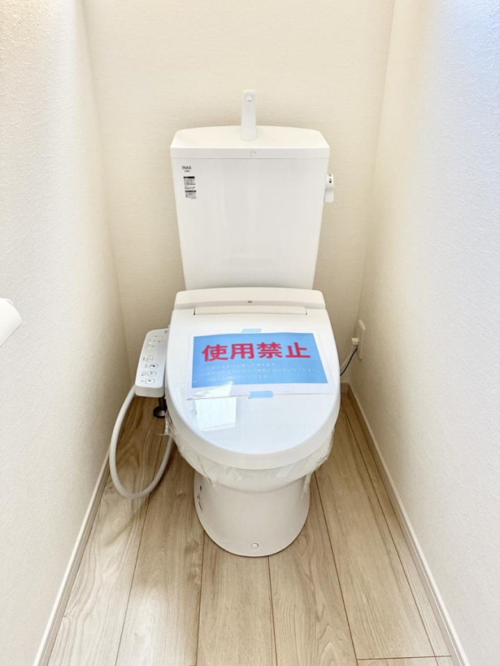 �g�C�� �����������g���ꏊ�����炱���A������������