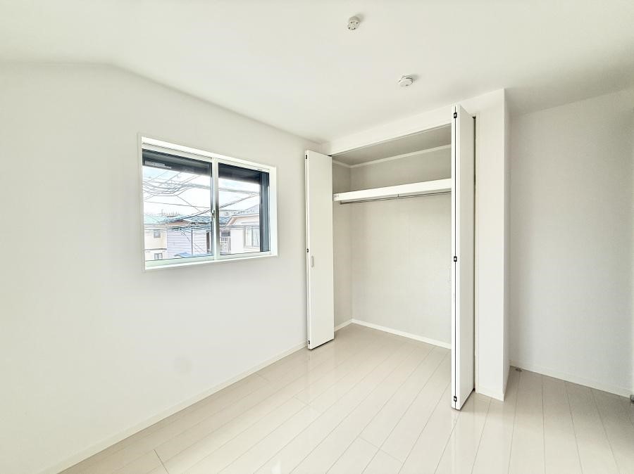 �Q�� ���������̔z�u��ʋC���̗ǂ��݌v�ŕ����̋�C�������炸�A��ɐV�N�ȋ�C������܂�